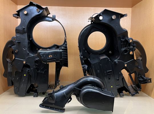 kaufen Präzisionsformlösungen für Innen- und Außenverkleidungen von Fahrzeugen online manufacture