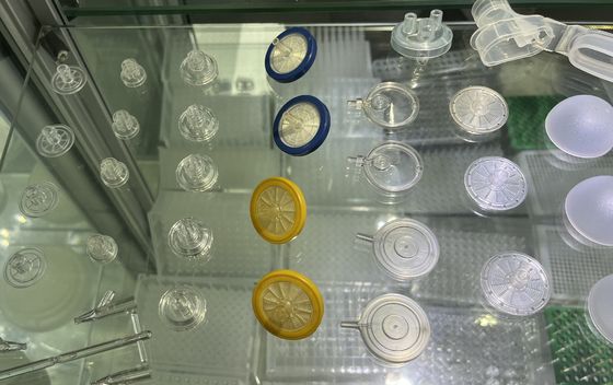 kaufen Schraubkappe entfernen Kosmetik Verpackung Kunststoffteile Spritzguss 3D-Design Firma Schimmel Werkzeuge anpassen DFM Hersteller online manufacture