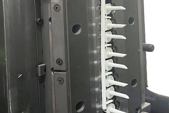 kaufen Professionelle Medizinprodukte mit Stahl 1.2083 und 2D-Formdesign online manufacture
